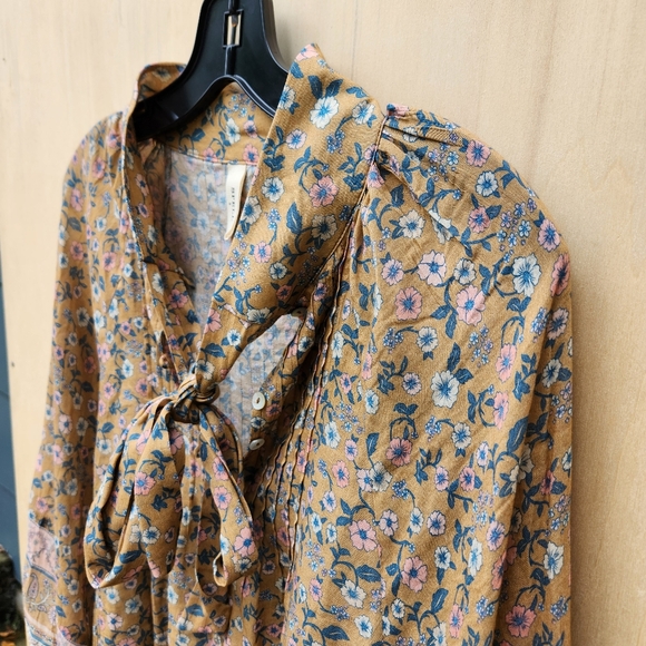 Spell Mossy Blouse in Evening - Size Small - Picture 6 of 16